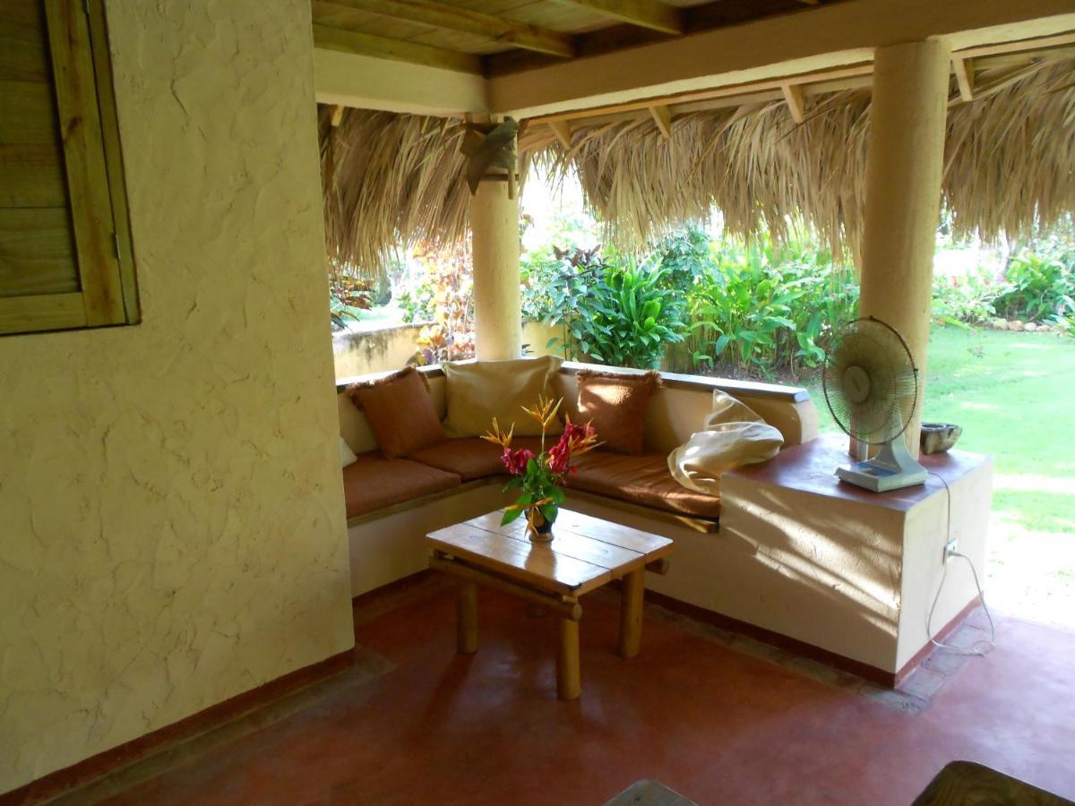 Palm-Covered House In The Tropical -Casa Oli لاس غاليراس المظهر الخارجي الصورة